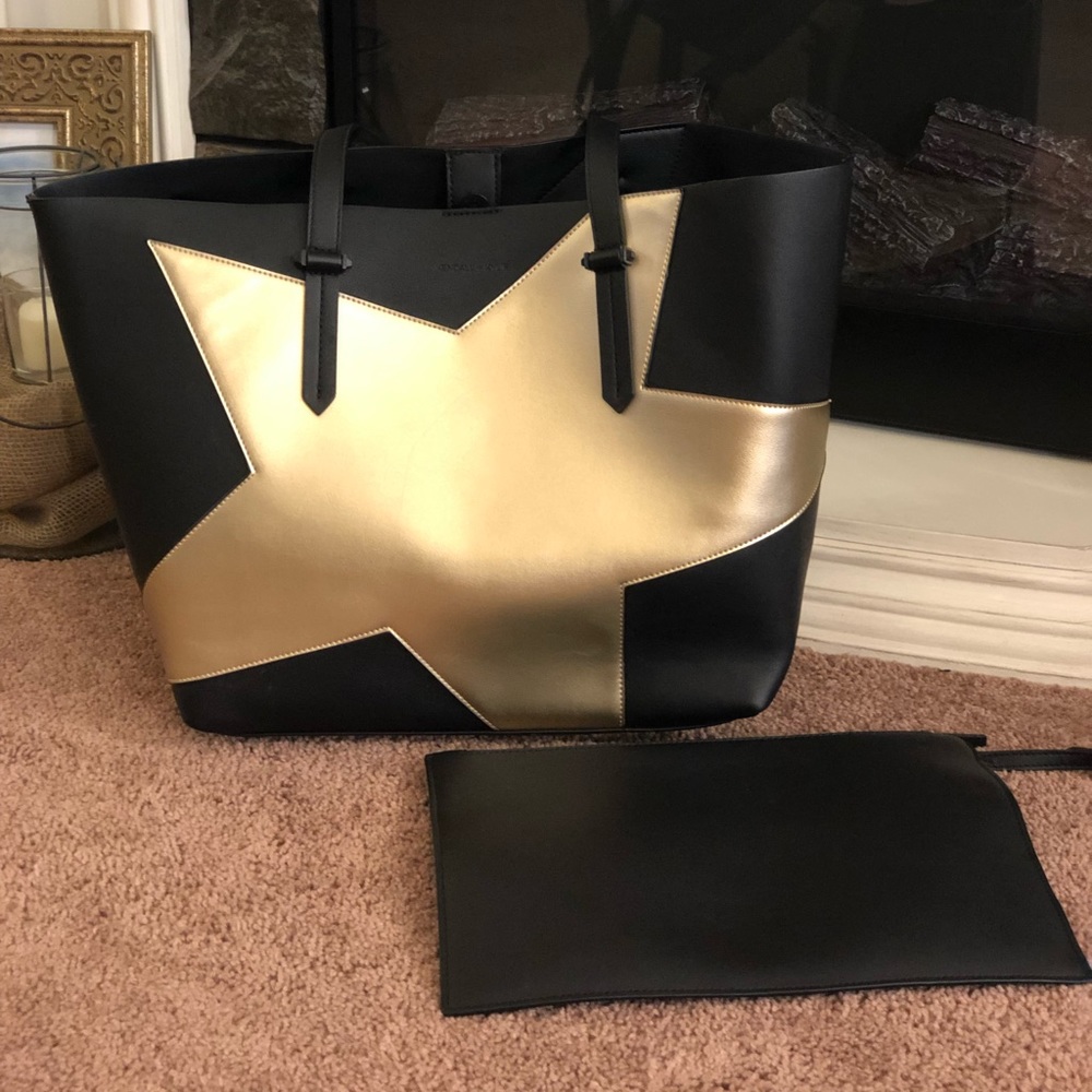 Like new Kendall & Kylie pocketbook and bag